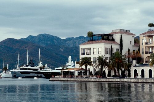 scenic waterfront luxury villas with yachts
